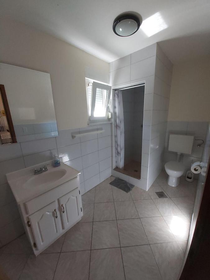 Apartments Elvir Нин Экстерьер фото