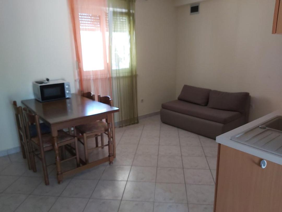 Apartments Elvir Нин Экстерьер фото