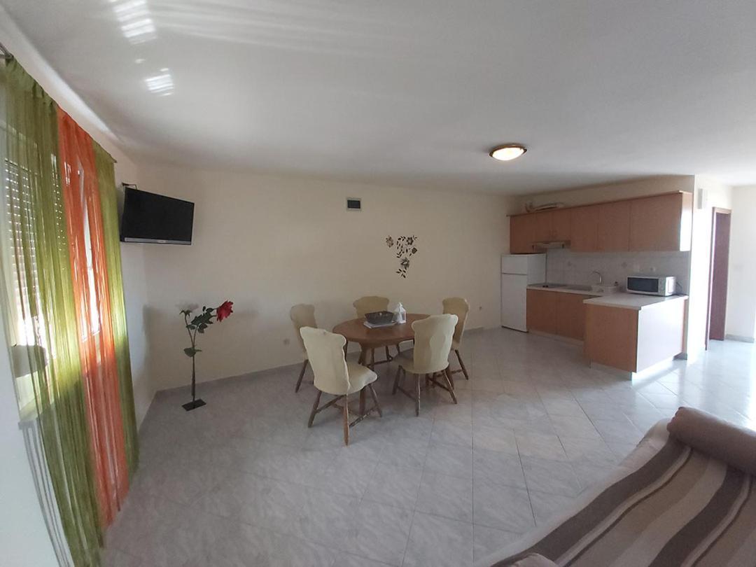 Apartments Elvir Нин Экстерьер фото